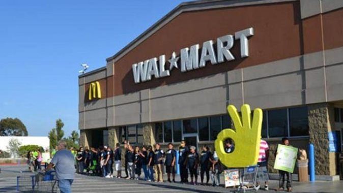 Walmart 269 mağazasını kapatıyor