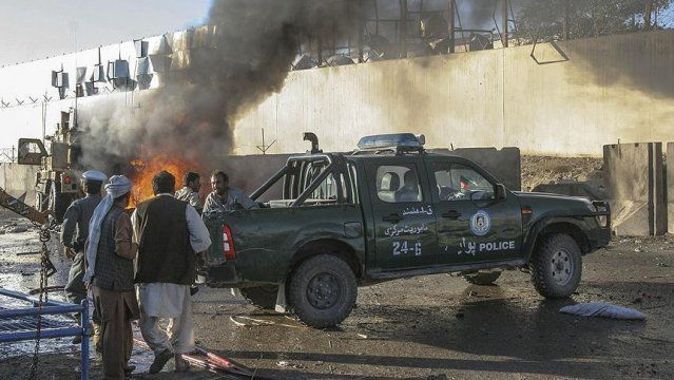 Afganistan&#039;da intihar saldırısı: 11 ölü, 40 yaralı