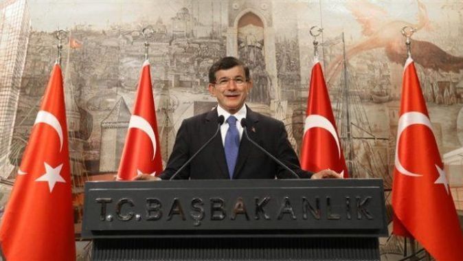 Başbakan Davutoğlu, şehit ailelerini aradı