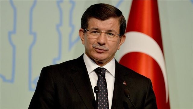 Başbakan Davutoğlu şehit ailelerini ziyaret etti