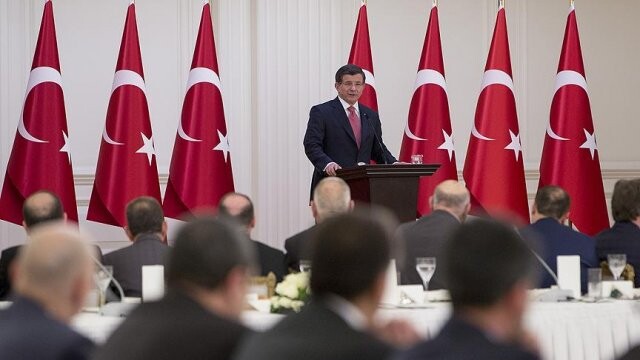 Başbakan Davutoğlu: Türkiye terörden arınacak