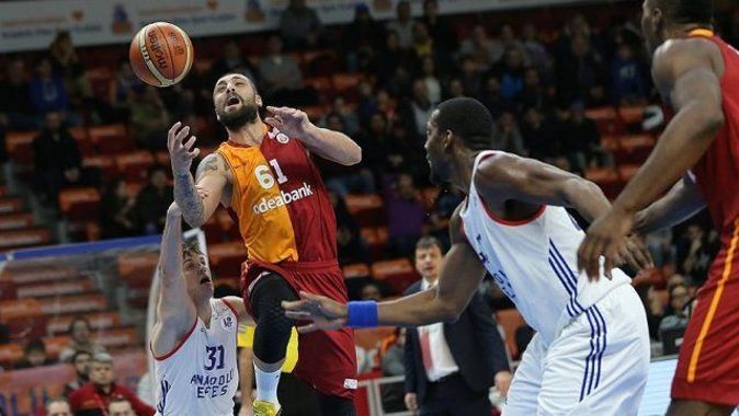 Galatasaray Odeabank Anadolu Efes&#039;i mağlup etti