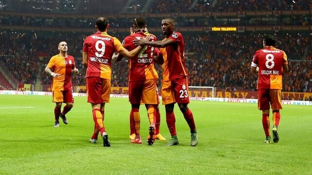 Galatasaray UEFA kadrosunu güncelledi