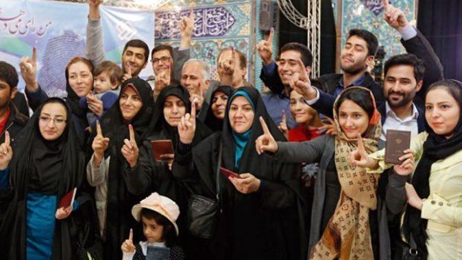 İran nüfusunun yüzde 58’i seçime katıldı