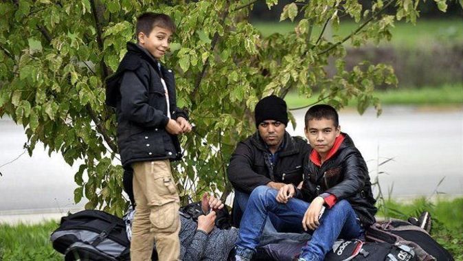 Afganistanlı kaçakları Yunanistan diye Hayrabolu’ya bıraktılar