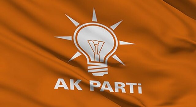 AK Parti&#039;nin 5 ilçe başkanı istifa etti