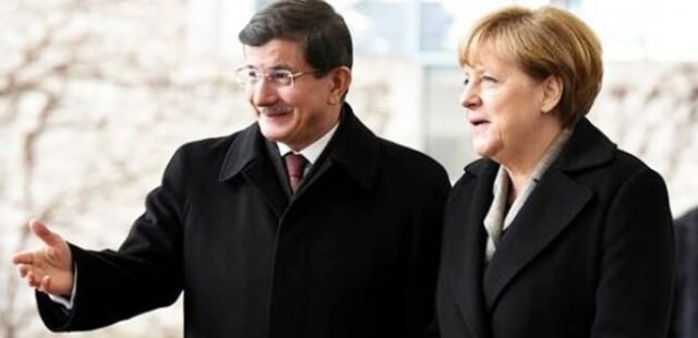 Başbakan Davutoğlu Merkel ile görüştü
