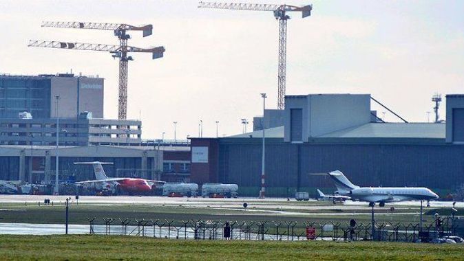Brüksel Zaventem Havalimanı’nın açılışı için çalışmalar sürüyor