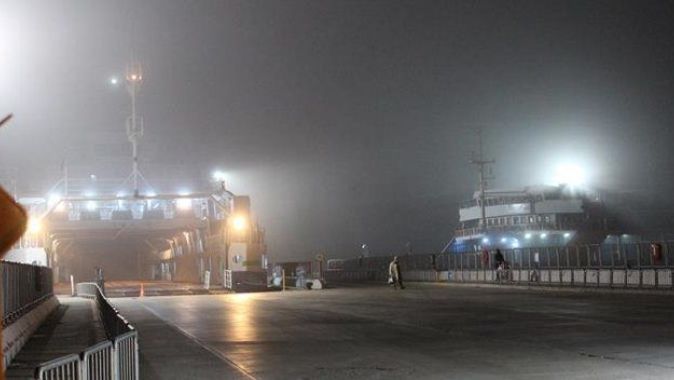 Çanakkale Boğazı&#039;ndaki yoğun sis