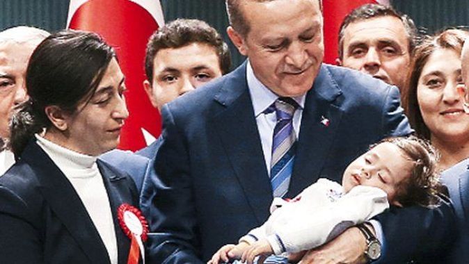 Erdoğan Cizre&#039;yi tarihi zafere benzetti