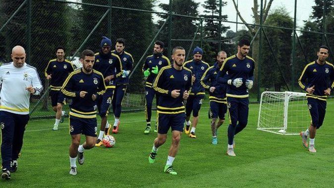 Fenerbahçe&#039;de Osmanlıspor maçı hazırlıkları başladı