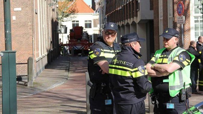 Hollanda’da terör saldırısı hazırlığı yapan 4 zanlı gözaltına alındı