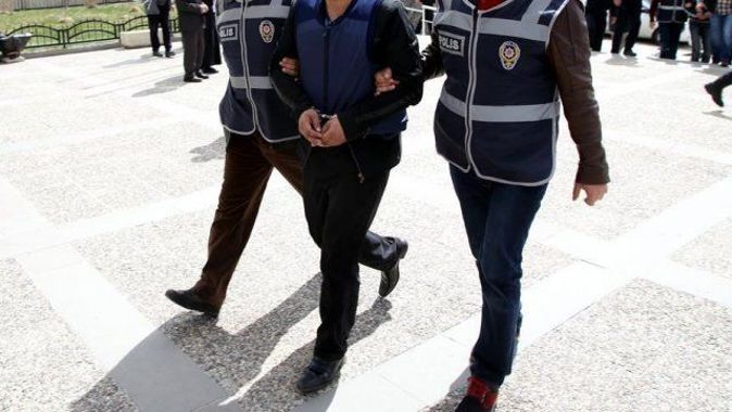İstanbul&#039;da yakalanan DAEŞ bağlantılı 3 kişi tutuklandı