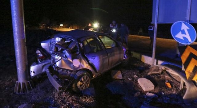 Kastamonu&#039;da otomobiller çarpıştı: 2 ölü