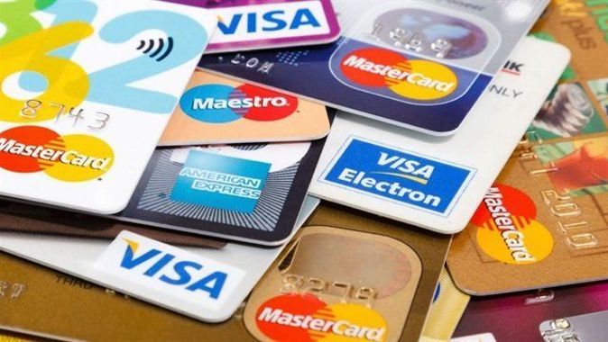 Kredi kartında borçlu sayısı azaldı