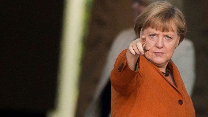 Merkel: Türkiye ile anlaşamazsak, Yunanistan dayanamaz