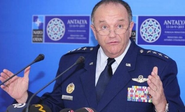 NATO komutanı: Rusya ile savaşabiliriz
