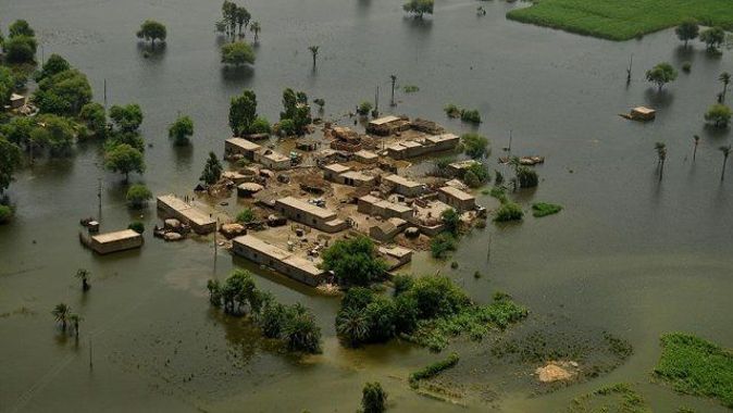 Pakistan&#039;da şiddetli yağışlar: 42 ölü