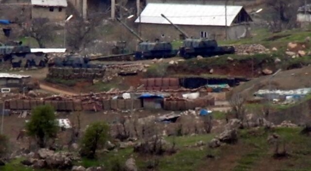 PKK&#039;lılar Derecik&#039;te sınır bölüğüne ateş açtı!