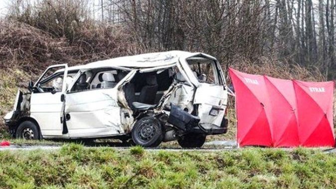 Polonya&#039;da 5 futbolcu trafik kazasında hayatını kaybetti