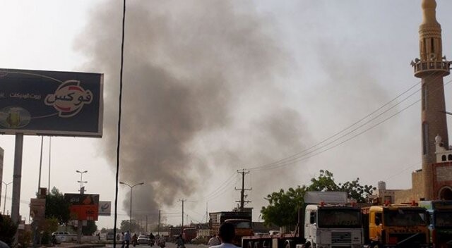 Sana Üniversitesi&#039;nde patlama: 2 yaralı