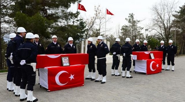 Şırnak&#039;ta şehit polisler için tören düzenlendi