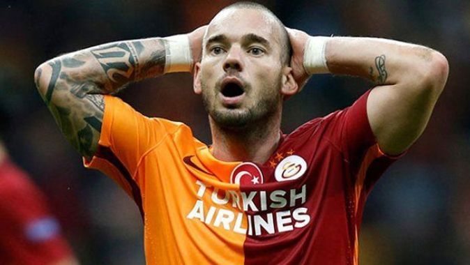 Sneijder: Bu şartlarda oynamam başkan