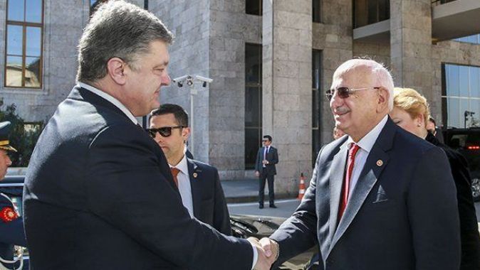 TBMM Başkanı Kahraman, Ukrayna Devlet Başkanı Poroşenko ile görüştü