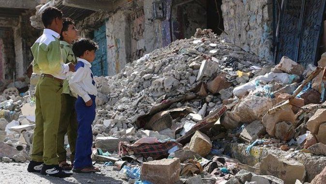 Yemen&#039;de günde 6 çocuk ölüyor ya da yaralanıyor