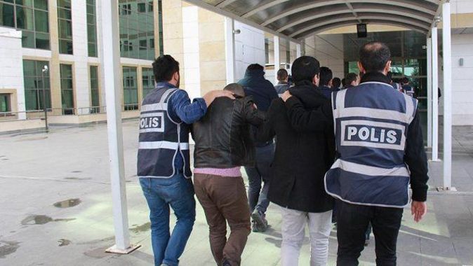 Antalya merkezli FETÖ/PDY operasyonunda 16 gözaltı