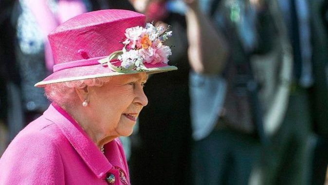 Birleşik Krallık, Kraliçe II. Elizabeth&#039;in 90. yaş gününü kutluyor