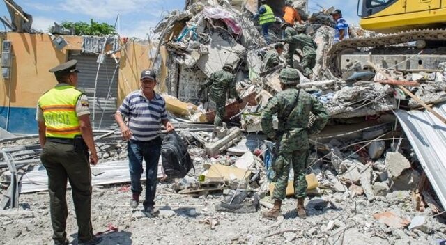 Ekvador&#039;daki depremde ölü sayısı artıyor