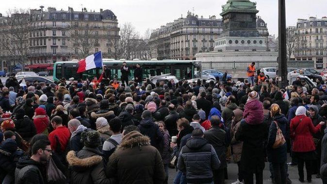 Fransa&#039;da İslamofobide yüzde 82 oranında düşüş