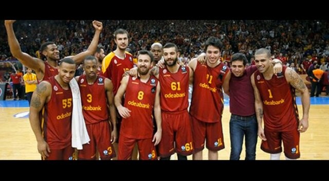 Galatasaray Odebank kupa için parkeye çıkıyor