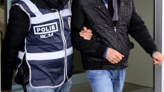 Gaziantep&#039;teki FETÖ/PDY operasyonunda 6 kişi tutuklandı