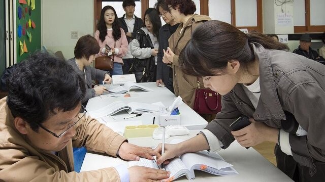 Güney Kore seçimlerinde zafer muhalefetin