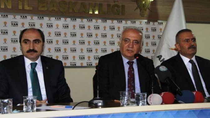 HDP’li vekillere sert uyarı: &#039;Ya milletvekili olun ya da terörist&#039;
