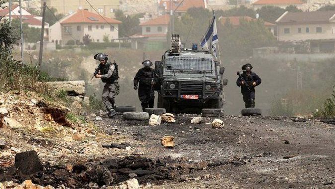 İsrail askerlerinden Filistinlilere müdahale: 4 yaralı
