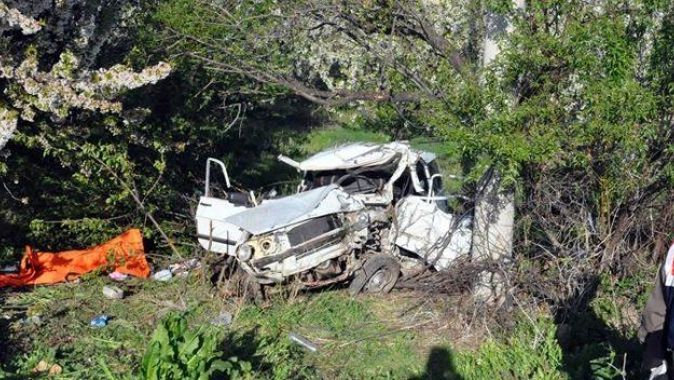 Konya&#039;da feci kaza, 2 kişi hayatını kaybetti