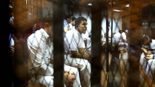 Mısır&#039;da darbe karşıtı 96 kişi 3&#039;er yıl hapis cezasına çarptırıldı