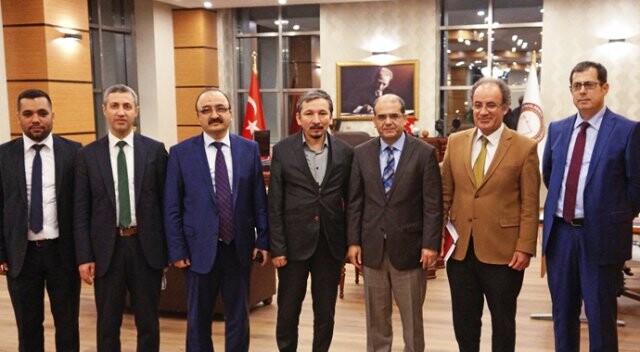 Mustafa Kemal Üniversitesi Rektörü Prof. Dr. Hasan Kaya: Ortadaoğu&#039;nun kapısıyız