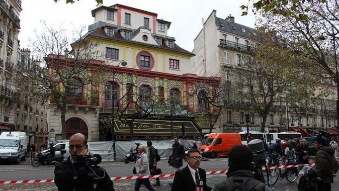 Paris&#039;teki terör saldırılarının hedefi Bataclan konser salonu açılıyor