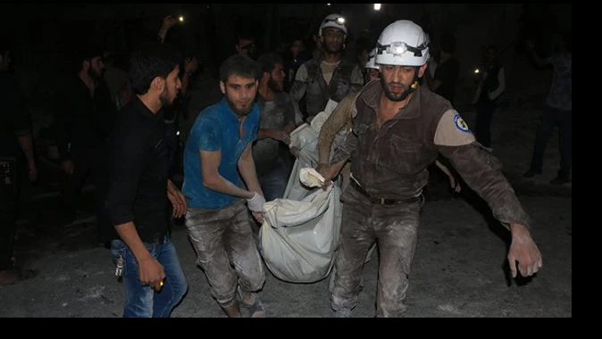 Rus jeti Halep&#039;te sahra hastanesini vurdu: 30 ölü, 62 yaralı