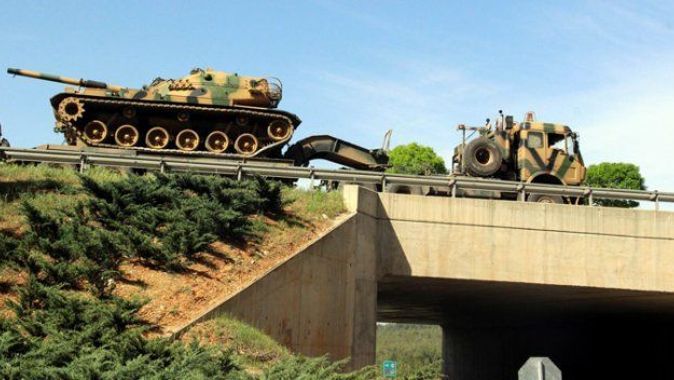 Şanlıurfa-Suriye sınırına tank sevkiyatı