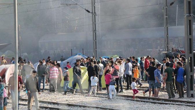 Yunanistan&#039;da Arap ve Kürt sığınmacılar arasında kavga