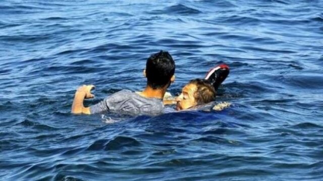 Akdeniz&#039;de mülteci faciaları: En az 700 ölü!
