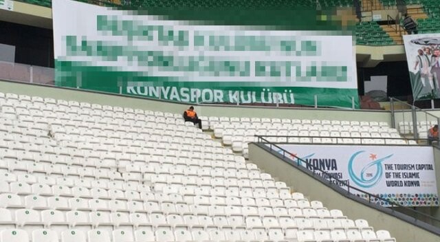 Beşiktaş&#039;a Konya&#039;da şampiyon pankartı