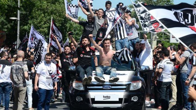 Beşiktaş taraflarından erken şampiyonluk kutlaması