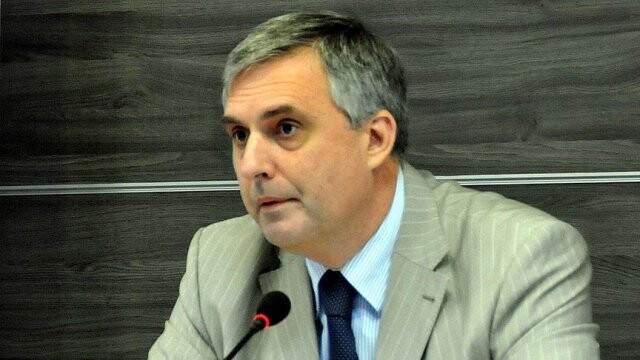 Bulgaristan Başbakan Yardımcısı Kalfin istifa etti