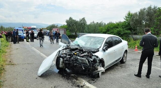 Bursa&#039;da feci kaza, 1 ölü 2 de yaralı var